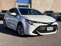 2022 Toyota
Corolla Ascent Sport Hybrid