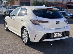 2022 Toyota
Corolla Ascent Sport Hybrid