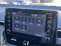 2022 Toyota
Corolla Ascent Sport Hybrid