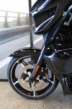 2025 Harley-davidson FLHXU STREET GLIDE ULTRA (117)