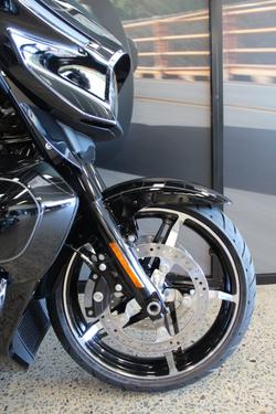 2025 Harley-davidson FLHXU STREET GLIDE ULTRA (117)