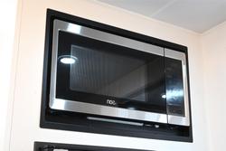 2025 VICTORY CARAVANS
                Trophy 17'6 