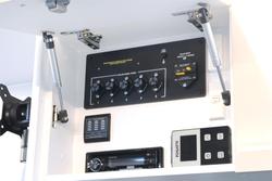 2025 VICTORY CARAVANS
                Trophy 17'6 