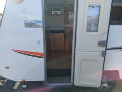 2015 Avan 402 Ray