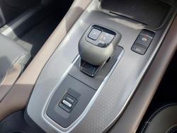 2025 Nissan
QASHQAI Ti