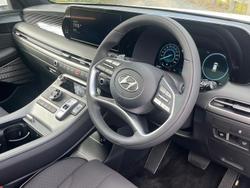 2025 Hyundai
Palisade Calligraphy Black Ink