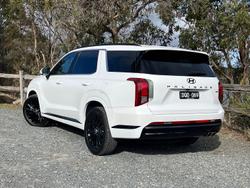 2025 Hyundai
Palisade Calligraphy Black Ink