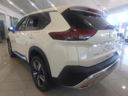 2024 Nissan
X-TRAIL Ti e-POWER