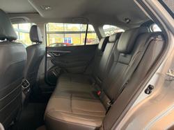 2024 Subaru Outback AWD Touring