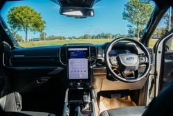 2023 Ford
Everest Platinum