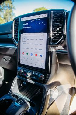 2023 Ford
Everest Platinum