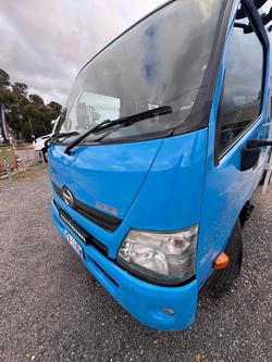 2012 Hino 717 - 300 Series Blue