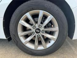 2017 Hyundai i40 Active VF4 Series II Pure White