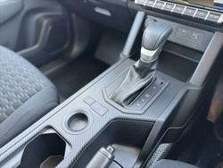 2024 Mitsubishi
Triton GLX