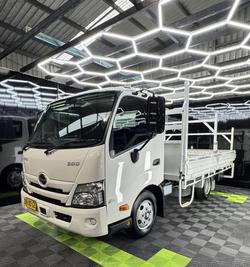 2021 Hino 300 Series 616 White