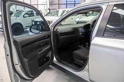 2018 Mitsubishi Outlander ES ADAS ZL MY19 Sterling Silver