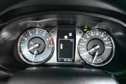 2022 Toyota
Hilux Workmate