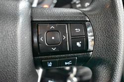 2022 Toyota
Hilux Workmate