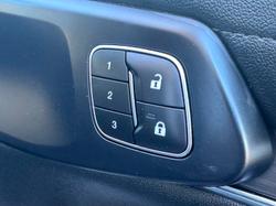 2023 Ford
Everest Sport