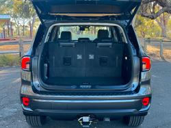 2023 Ford
Everest Sport