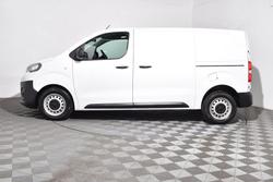 2022 Peugeot
                Expert City