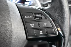 2022 Peugeot
                Expert City