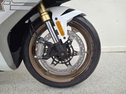 2025 CFMOTO 450 SR S White