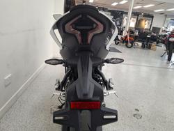 2025 CFMOTO 450 SR S White