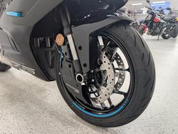 2025 CFMOTO 2025 CF Moto 675CC 675SR-R ABS Road NEBULA BLACK