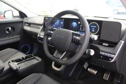 2025 Hyundai
IONIQ 5 DYNAMIQ