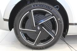 2025 Hyundai
IONIQ 5 DYNAMIQ