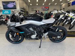2025 CFMOTO 2025 CF Moto 675CC 675SR-R ABS NEBULA BLACK