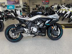 2025 CFMOTO 2025 CF Moto 675CC 675SR-R ABS NEBULA BLACK