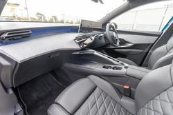 2024 Peugeot 3008 GT Premium Hybrid