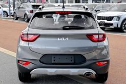 2025 Kia
                Stonic S