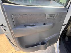 2008 Toyota Hilux Workmate TGN16R MY08 4x2 Glacier White
