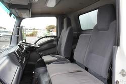 2011 Isuzu
Npr300