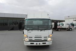 2011 Isuzu
Npr300