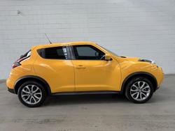 2017 Nissan
                JUKE Ti-S
