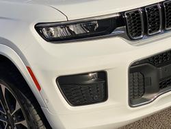 2023 Jeep
Grand Cherokee Overland