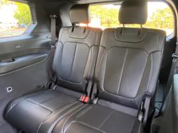2023 Jeep
Grand Cherokee Overland