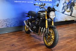 2025 Kawasaki Z900RS SE