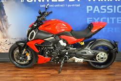 2025 Ducati 2025 Ducati 1000CC DIAVEL V4 Red