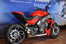 2025 Ducati 2025 Ducati 1000CC DIAVEL V4 Red