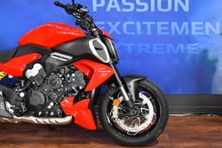 2025 Ducati 2025 Ducati 1000CC DIAVEL V4 Red