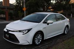 2022 Toyota Corolla Ascent Sport Hybrid ZWE211R Glacier White