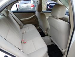 2004 Toyota Corolla Ascent ZZE122R Glacier White