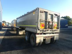 2008 Volvo Fm480 WHITE