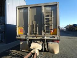 2008 Volvo Fm480 WHITE