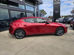 2025 Mazda 3 G20 Evolve